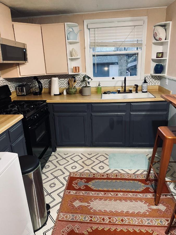 Apartamento Boho-Chic Travel Pad - Unit 2 Bloomington Exterior foto